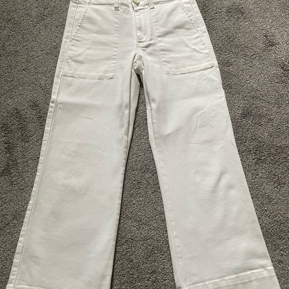 Cabi white cropped pant